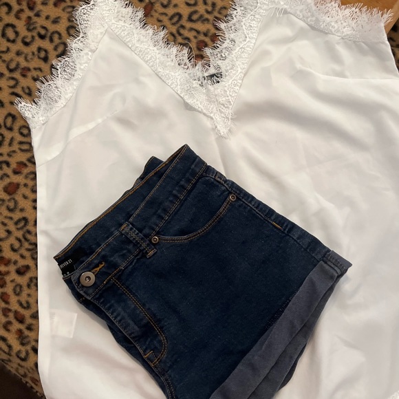 White blouse with Forever 21 jean shorts. - Picture 2 of 6